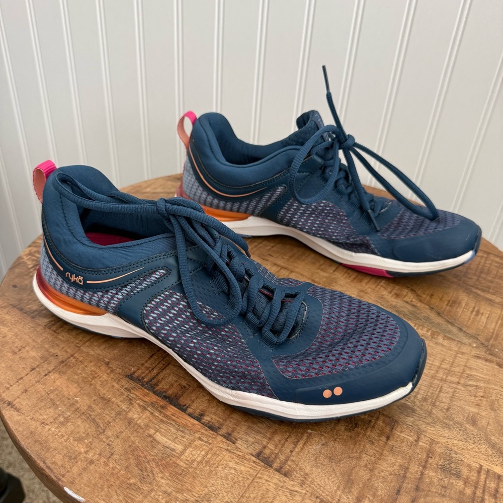Women's Blue Athletic Shoes